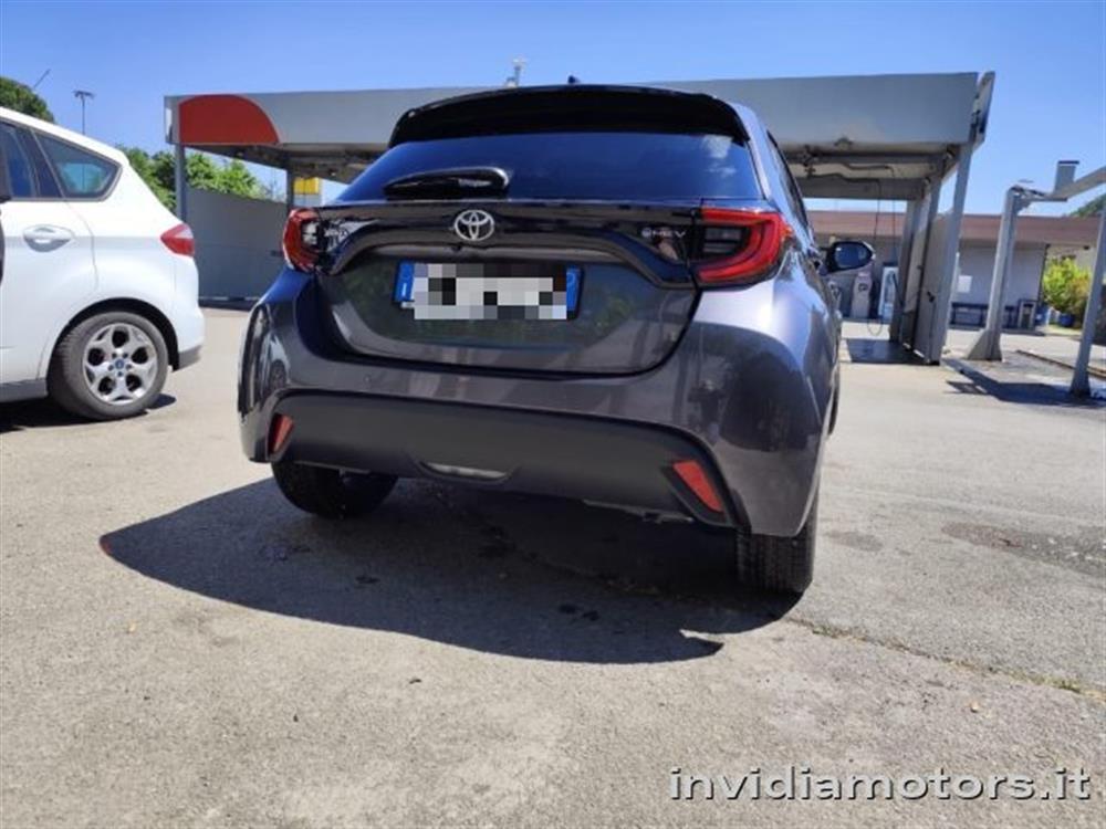 Yaris Yaris 1.5 Hybrid 5p SOLO 2