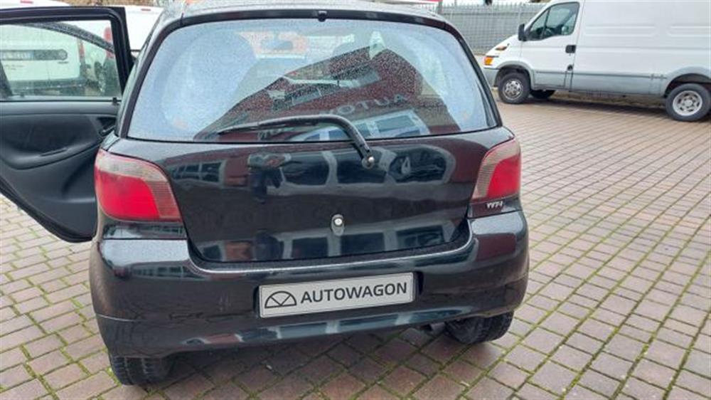 Yaris Yaris 1.0i 16V cat 5 porte