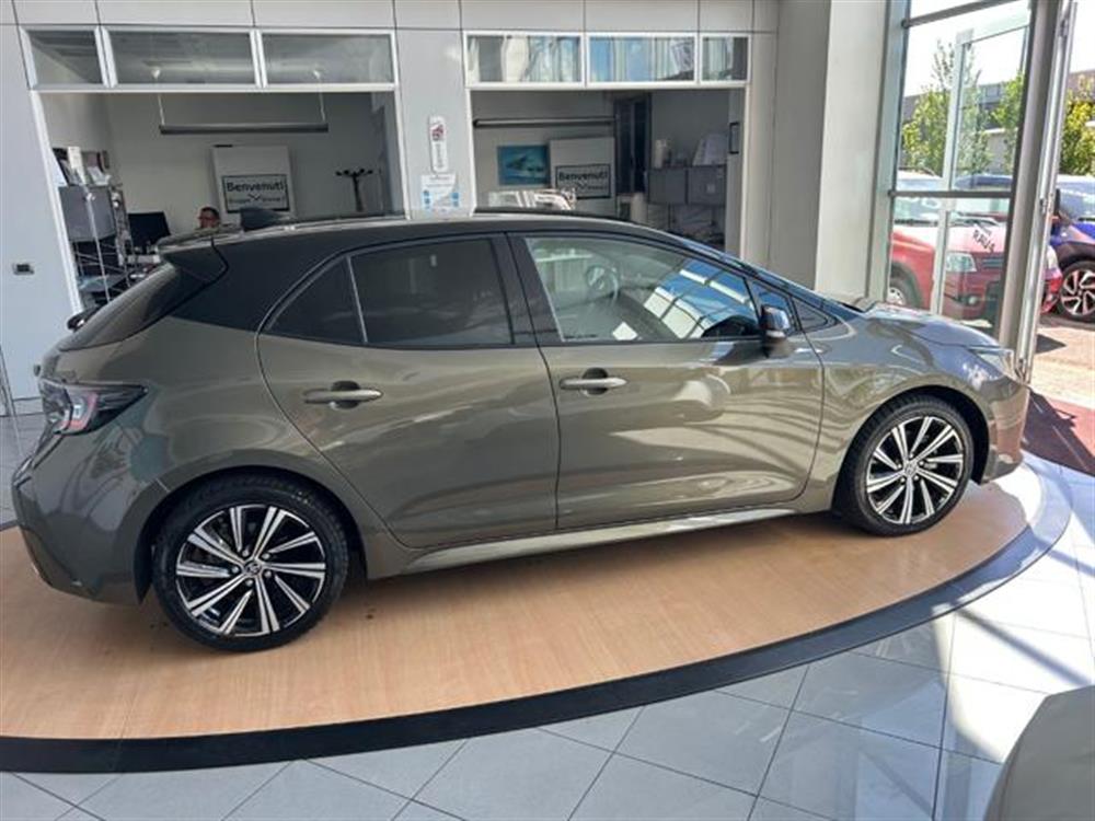 Corolla Corolla Hybrid Style 2.0