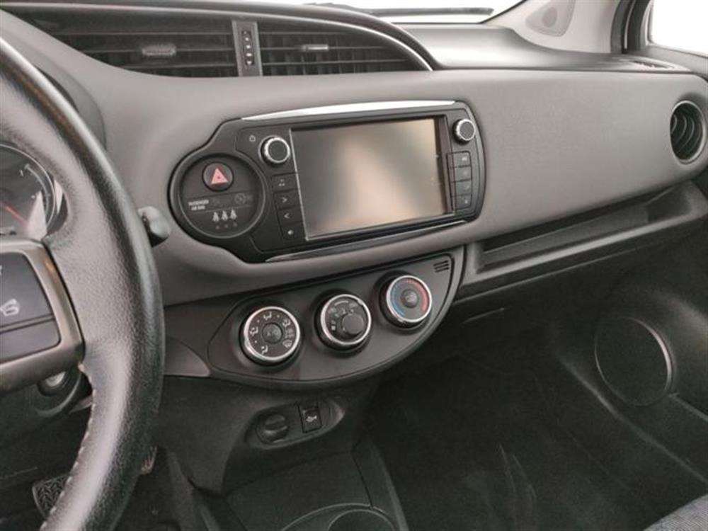 Yaris Yaris 1.0 5 porte Lounge