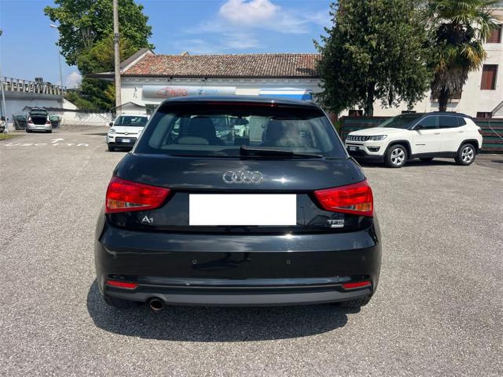 A1 A1 1.0 TFSI ultra Admir