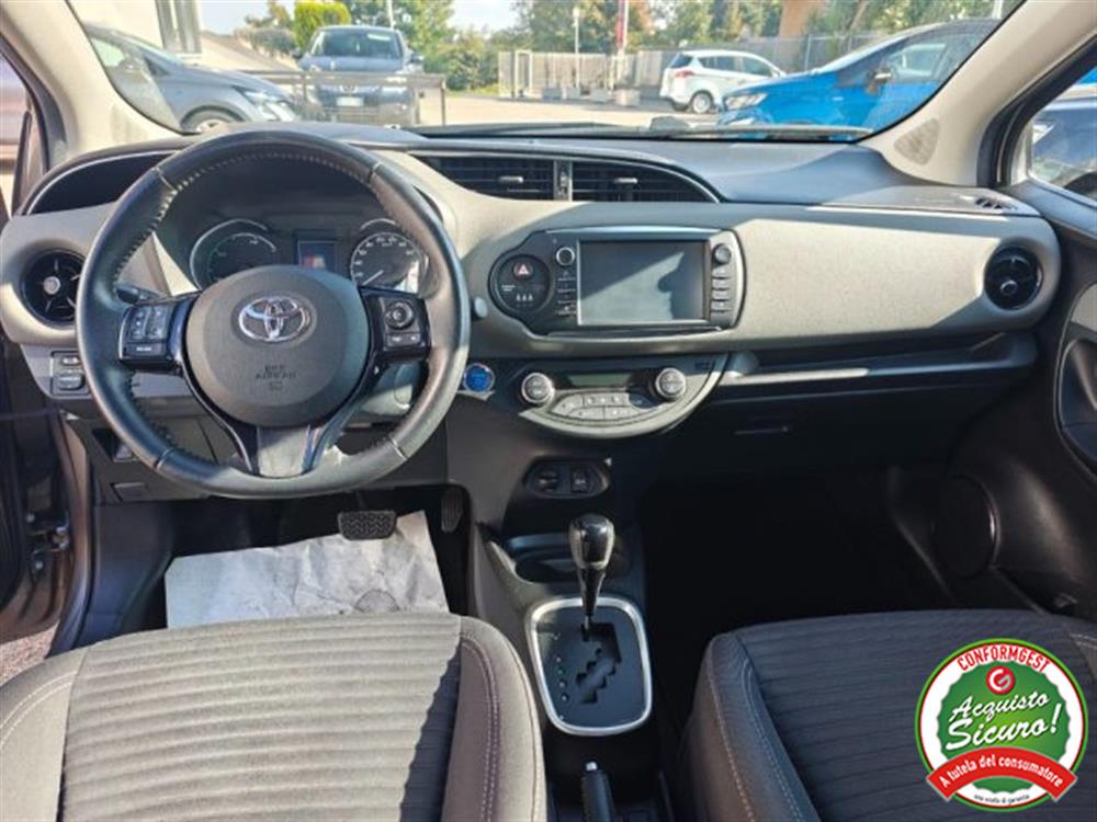 Yaris Yaris 1.5 Hybrid 5 porte A