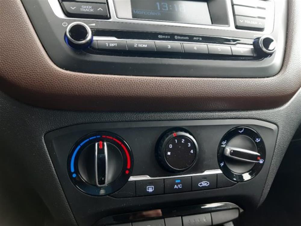 i20 i20 1.2 84 CV 5 porte Ec