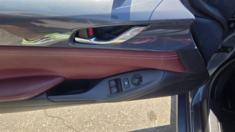 MX-5 MX-5 1.5L Skyactiv-G Poly