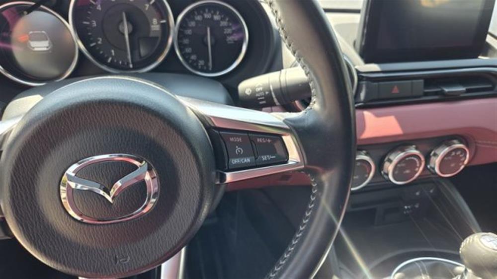 MX-5 MX-5 1.5L Skyactiv-G Poly