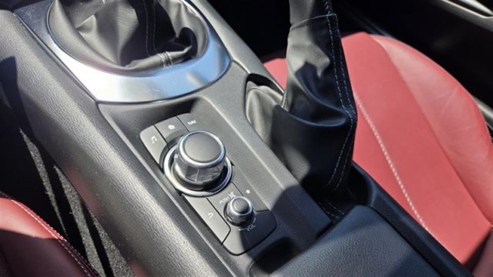 MX-5 MX-5 1.5L Skyactiv-G Poly