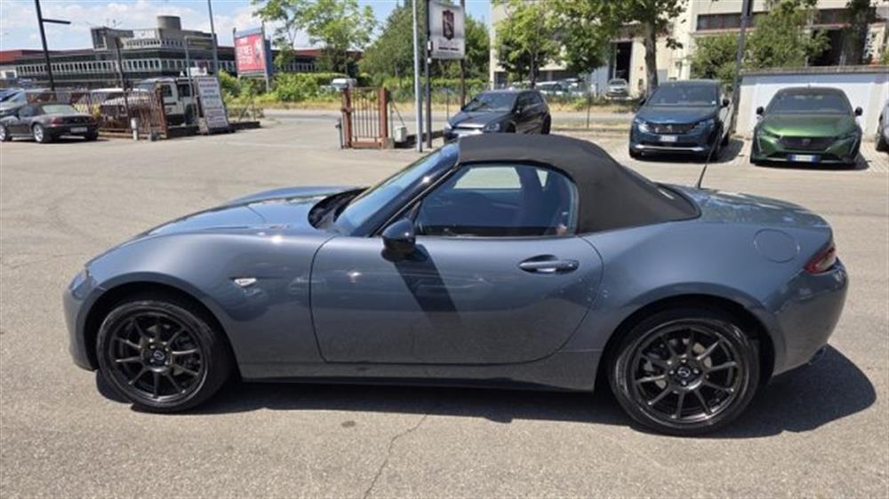 MX-5 MX-5 1.5L Skyactiv-G Poly