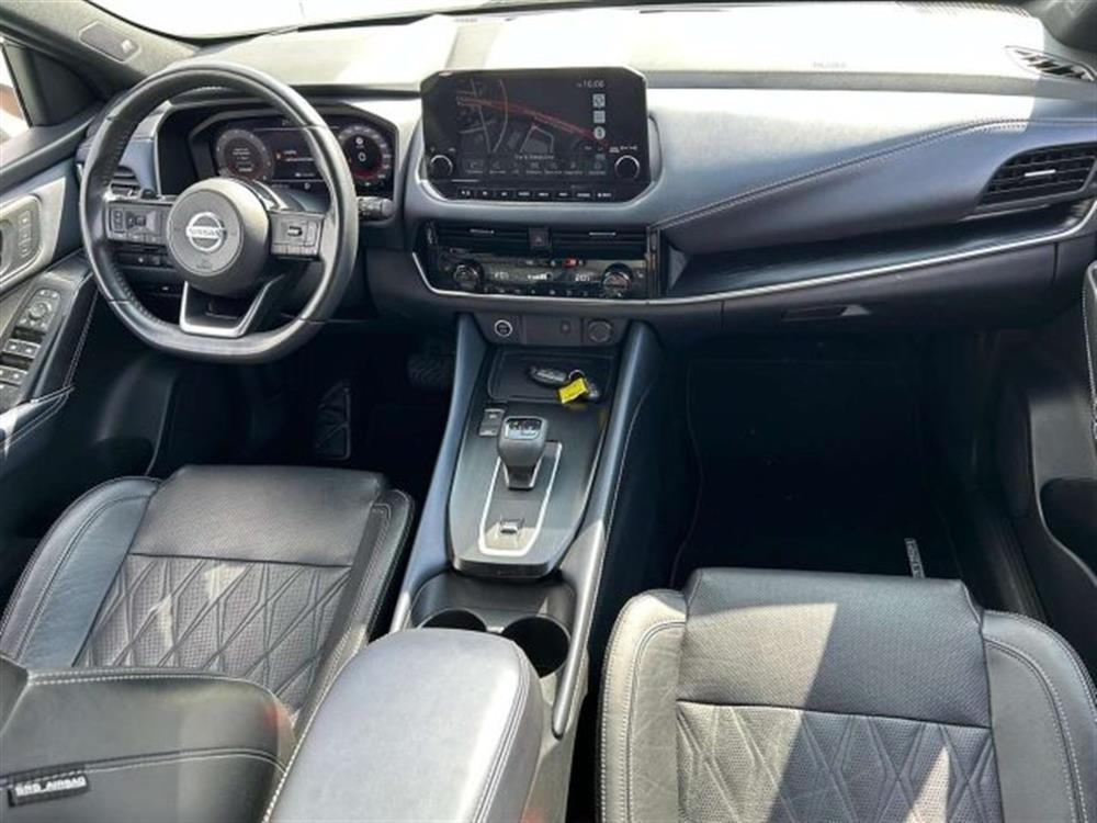 Qashqai Qashqai 1.3 mhev Tekna + 158