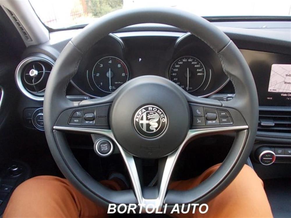 Giulia Giulia 2.2 TD 80.000 KM BU