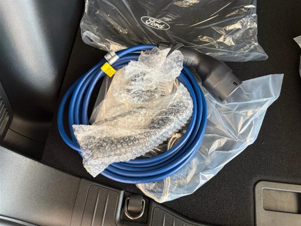 Kuga Kuga 2.5 PLUG-IN HYBRID 2