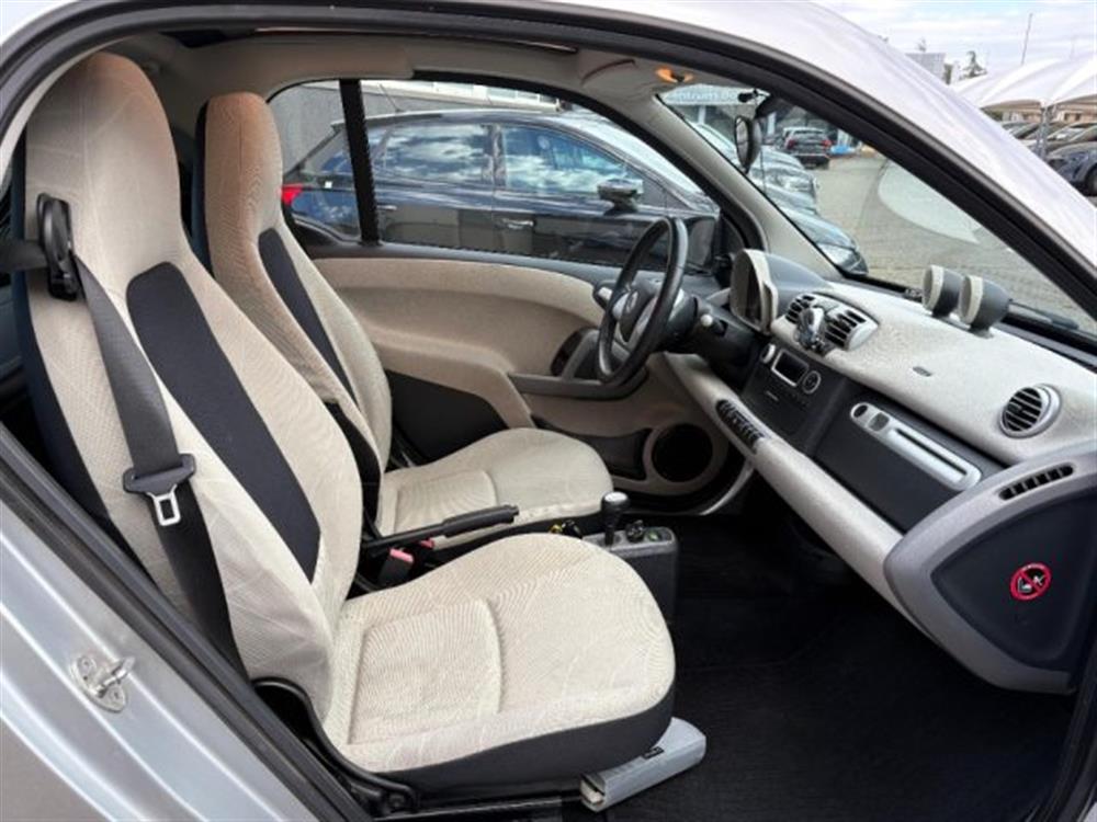 ForTwo ForTwo 1000 52 kW MHD coupé