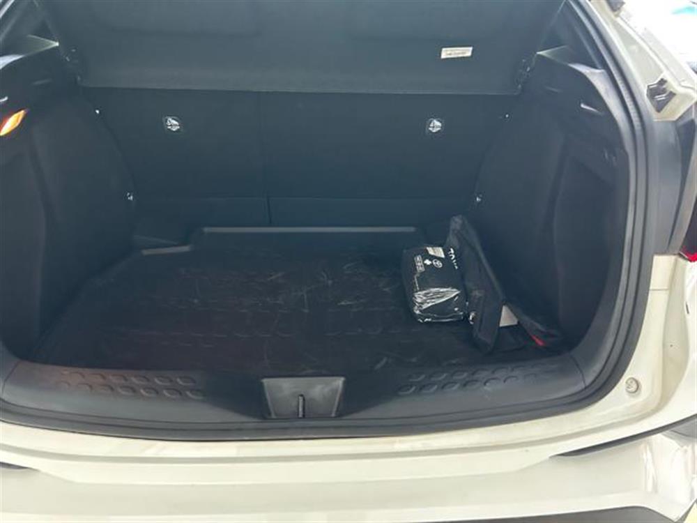 C-HR C-HR 1.8 Hybrid E-CVT Act