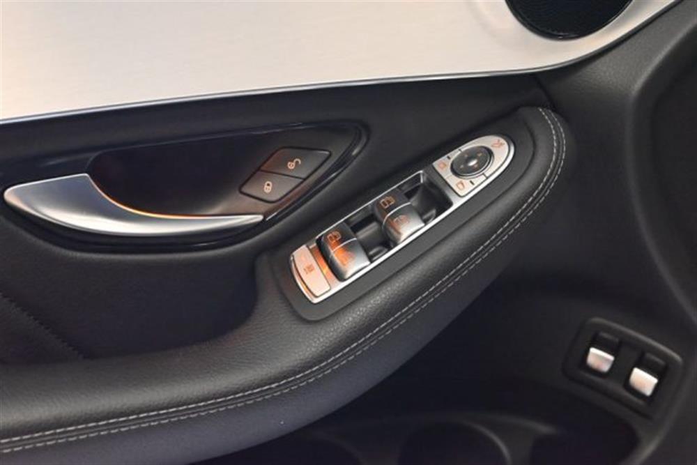 GLC 300 GLC 300 e 4MATIC EQ-POWER AM