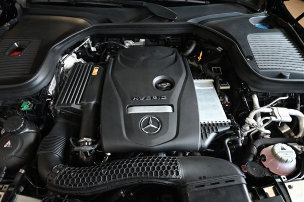 GLC 300 GLC 300 e 4MATIC EQ-POWER AM