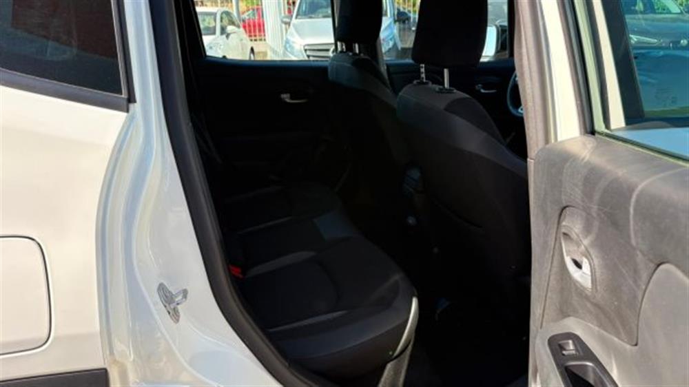 Renegade Renegade 1.0 T3 Limited OK NE