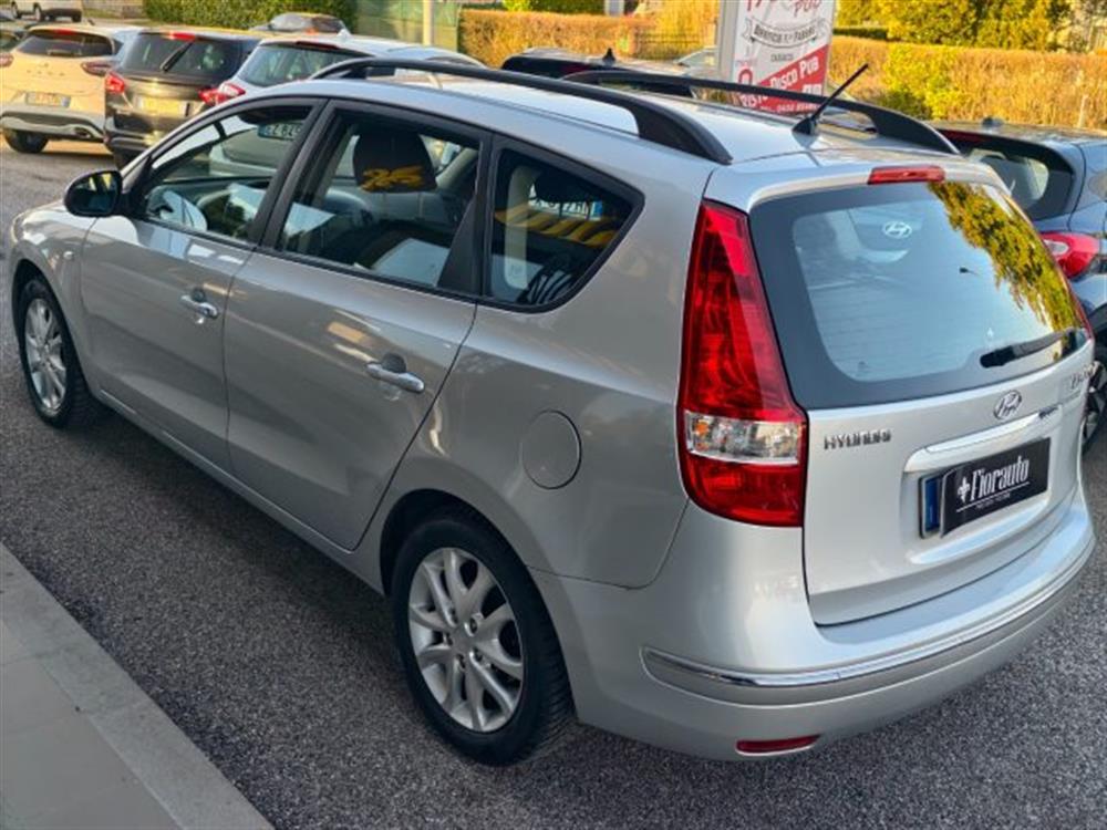 i30 i30 CW 1.4 16V 109CV Act