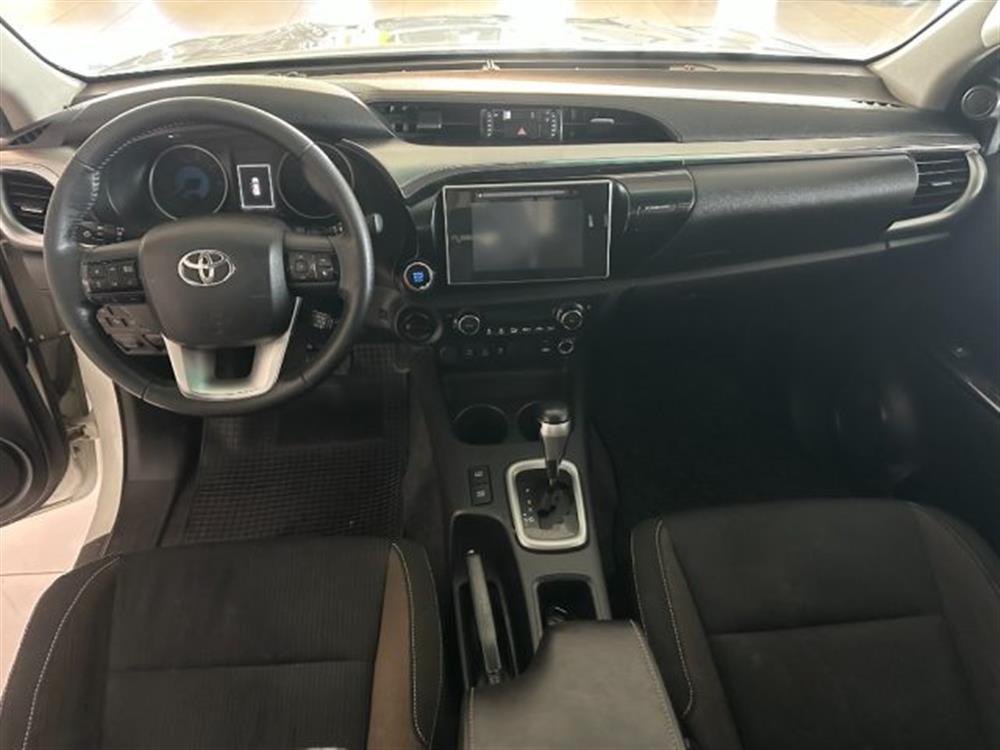 Hilux Hilux 2.400 DIESEL 150 CV