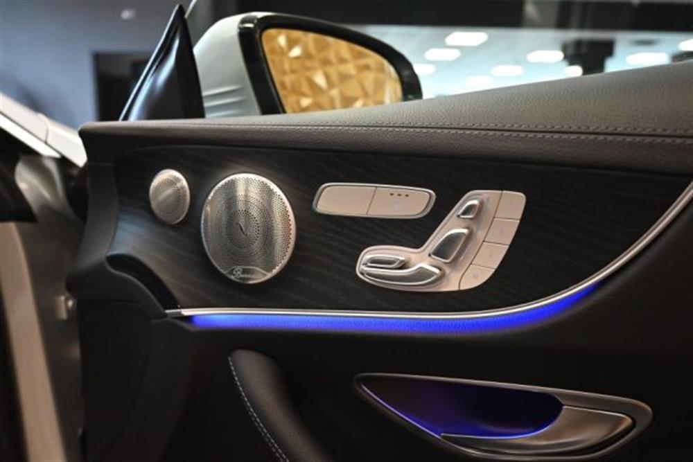 E 300 E 300 D PREMIUM PLUS AMG A