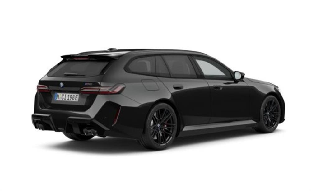 M5 M5 Touring