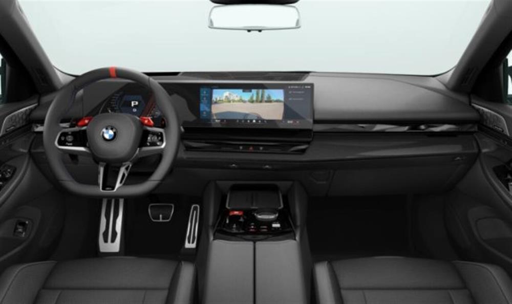 M5 M5 Touring