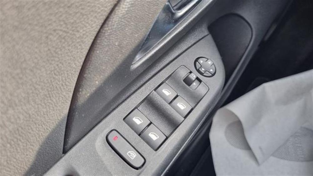 Corsa Corsa 1.2 100 CV Elegance