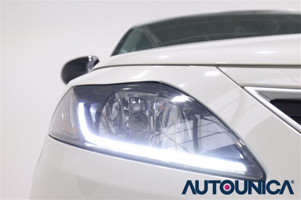 Ypsilon Ypsilon 1.0 FIREFLY 5 PORTE