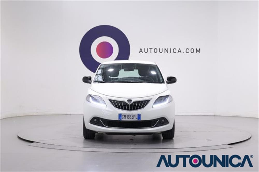 Ypsilon Ypsilon 1.0 FIREFLY 5 PORTE