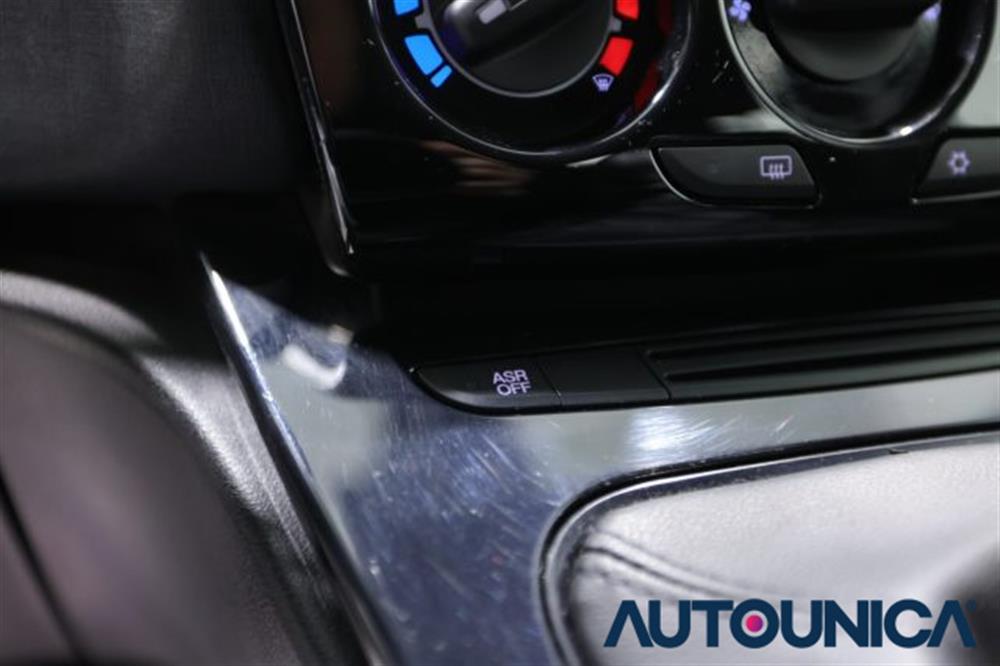 Ypsilon Ypsilon 1.0 FIREFLY 5 PORTE