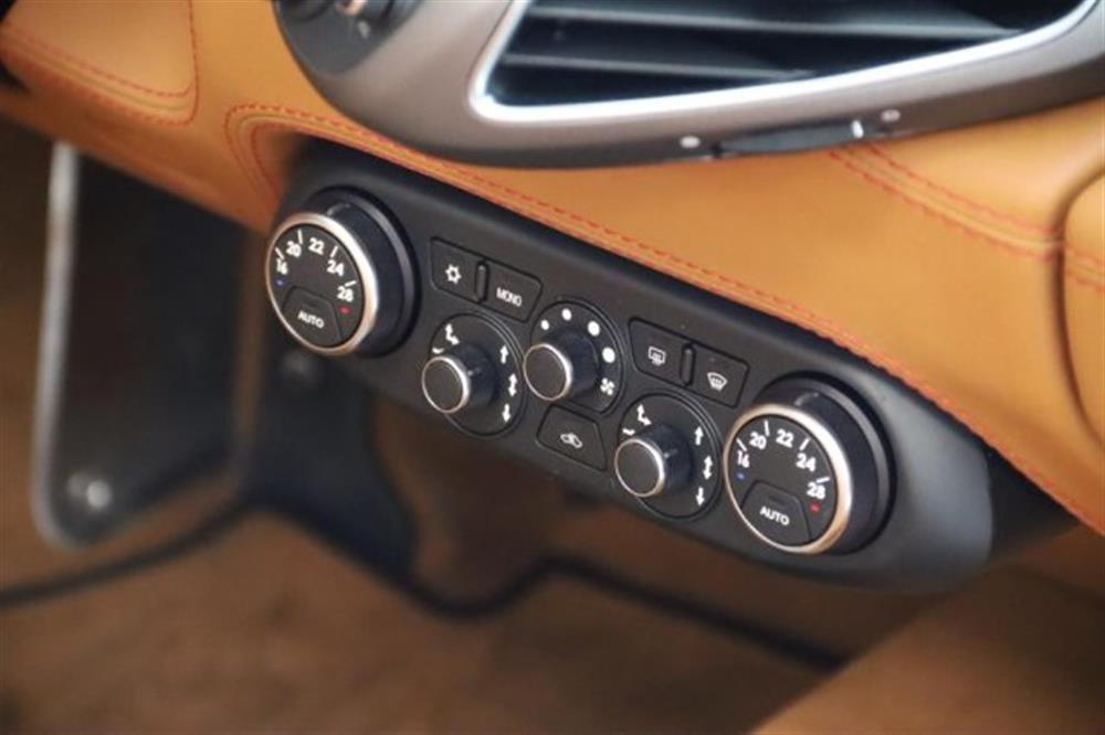 458 458 Spider DCT