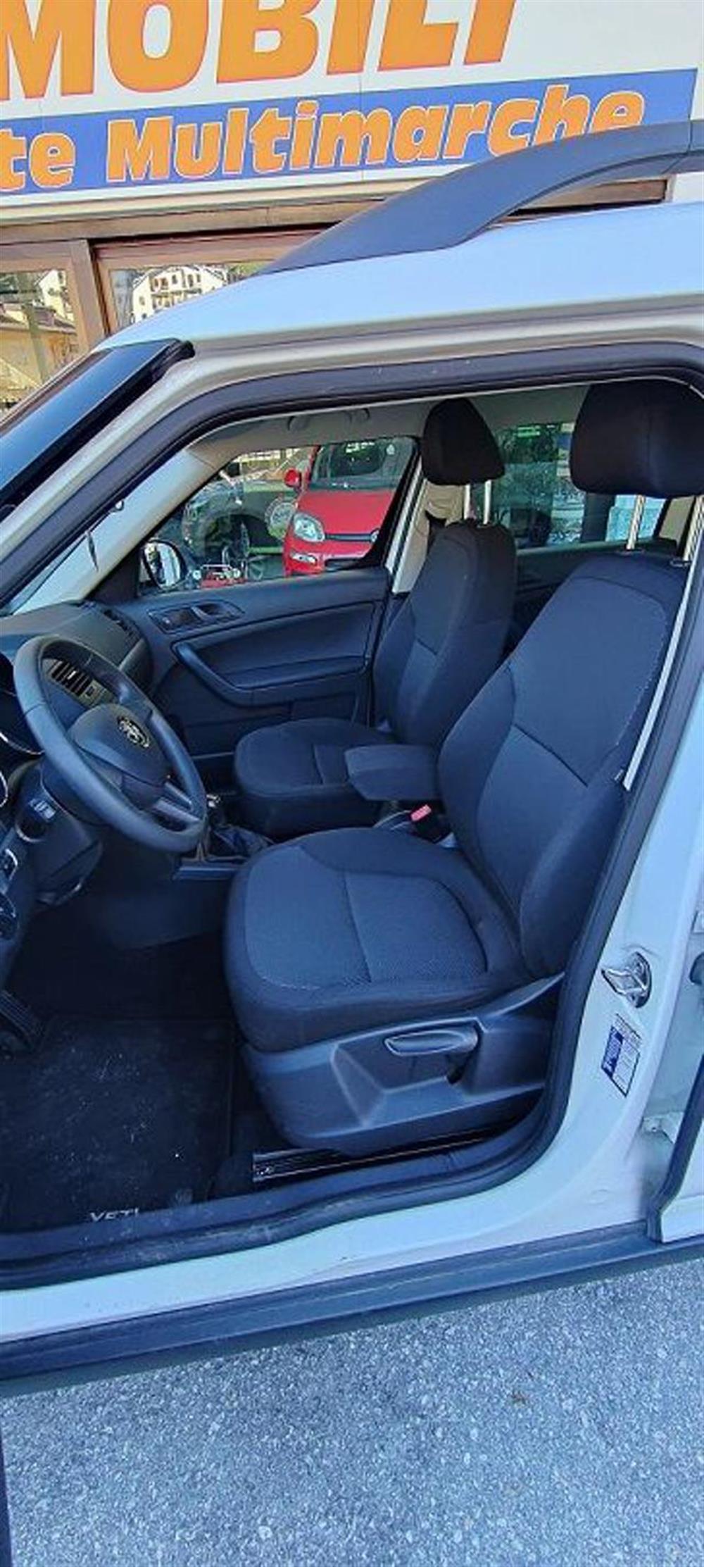Yeti Yeti OUTDOOR 2.0 TDI AMBI