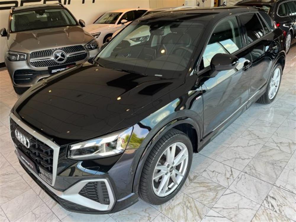 Q2 Q2 35 TFSI 150CV S-TRON