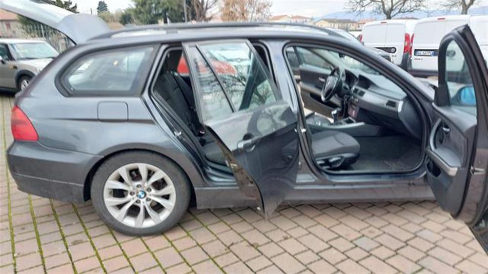 320 320 d cat Touring Attiva