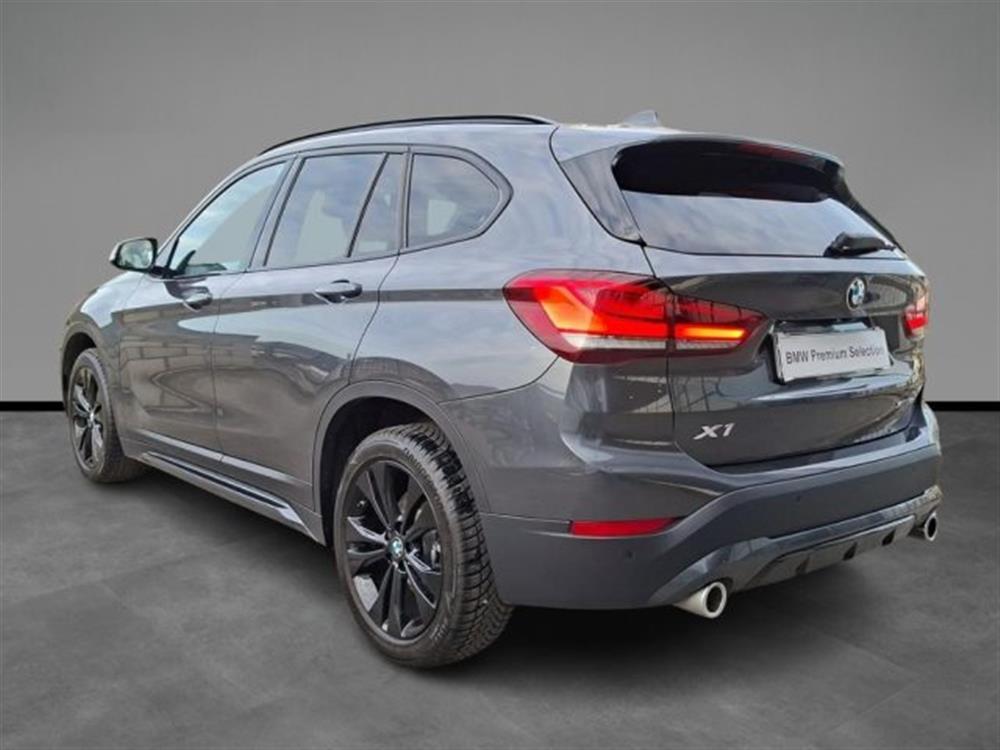 X1 X1 xDrive18d Sportline