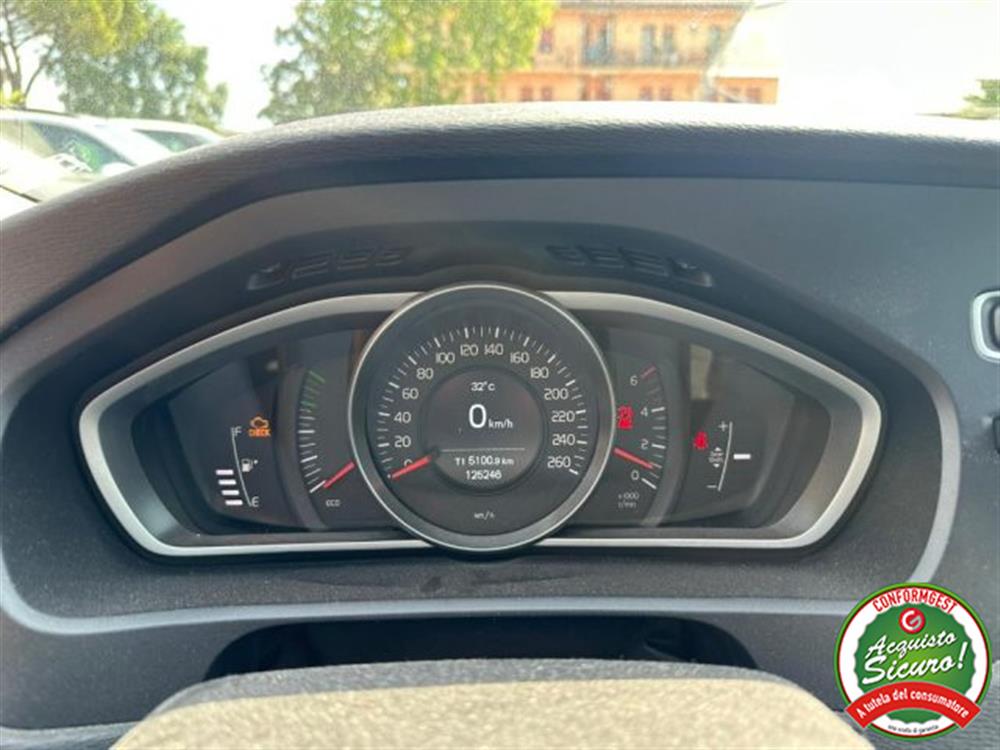 V40 V40 D2 Business
