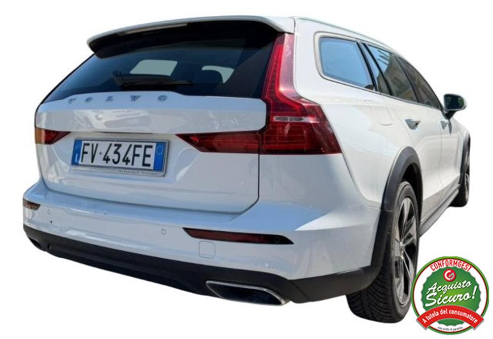 V60 Cross Country V60 Cross Country D4 AWD Geartronic Pr
