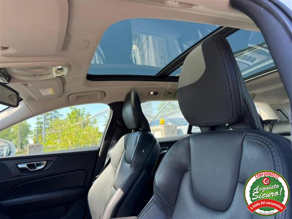 V60 Cross Country V60 Cross Country D4 AWD Geartronic Pr