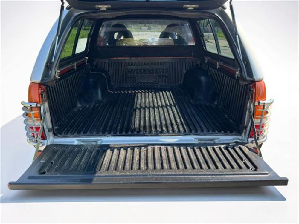 L200 L200 2.5 TDI 4WD Double C