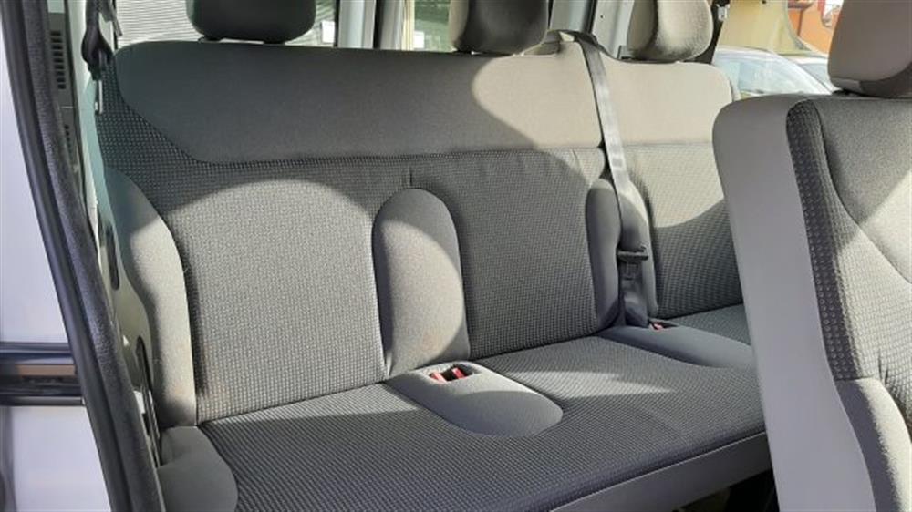 Vivaro Vivaro 27 2.0 CDTI 120CV AU
