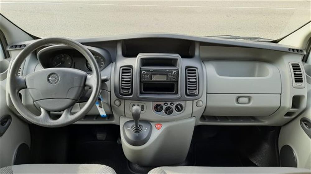 Vivaro Vivaro 27 2.0 CDTI 120CV AU