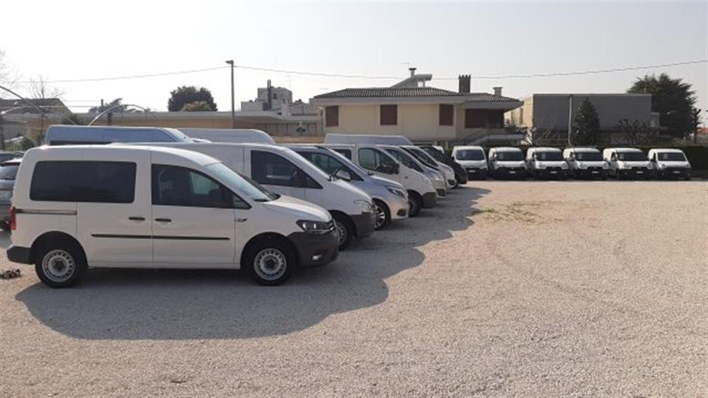 Vivaro Vivaro 27 2.0 CDTI 120CV AU