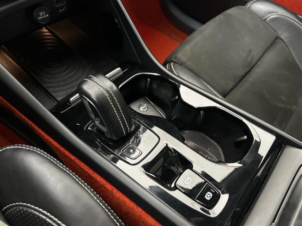 XC40 XC40 T5 AWD Geartronic R-