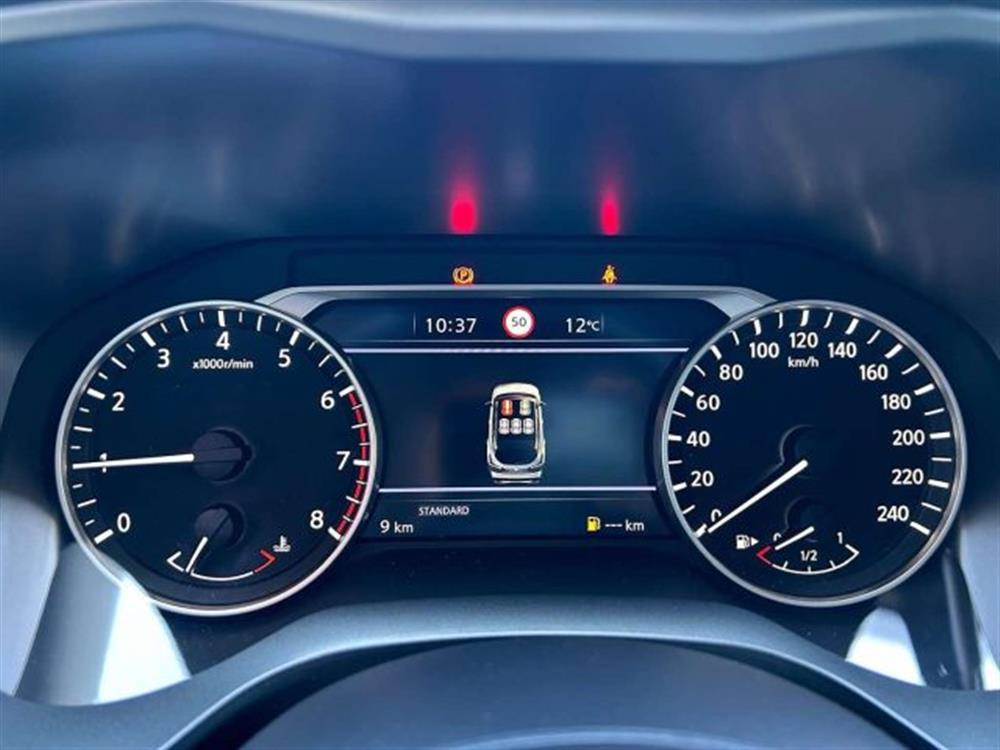 Qashqai Qashqai ACENTA MHYB 140CV MT