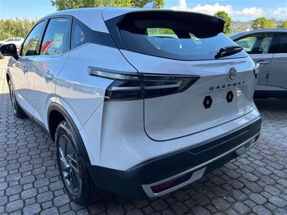 Qashqai Qashqai ACENTA MHYB 140CV MT
