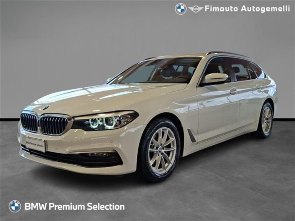 520 520 d xDrive Touring Bus