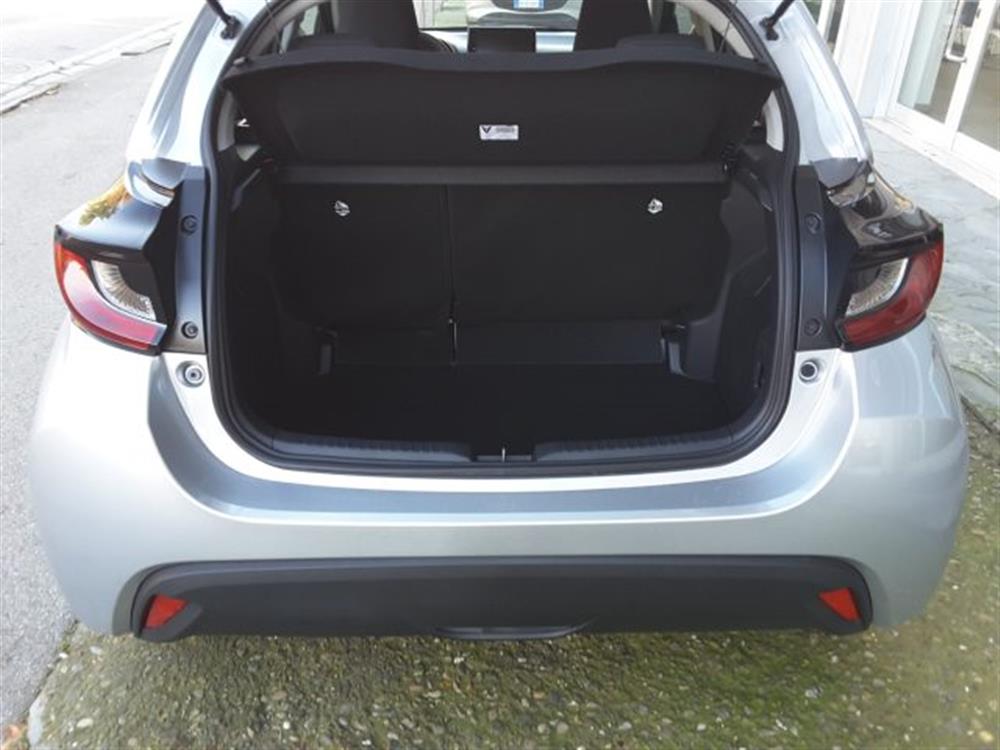 2 2 Hybrid 1.5 VVT e-CVT