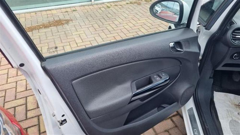 Corsa Corsa 1.2 5 porte Elective