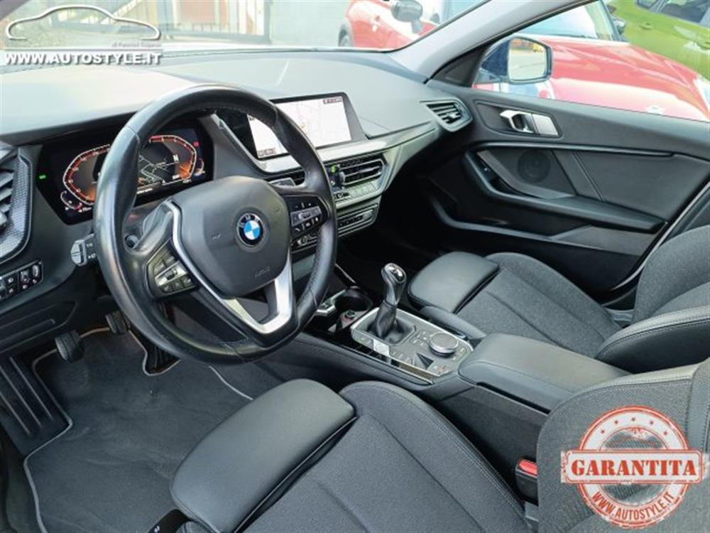 118 118 i SPORT F40 1.5 136C