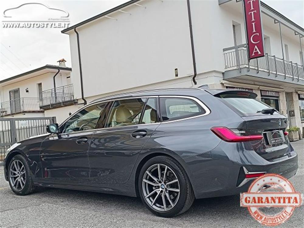 320 320 d Touring LUXURY STE
