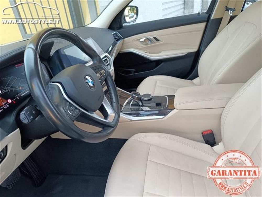 320 320 d Touring LUXURY STE