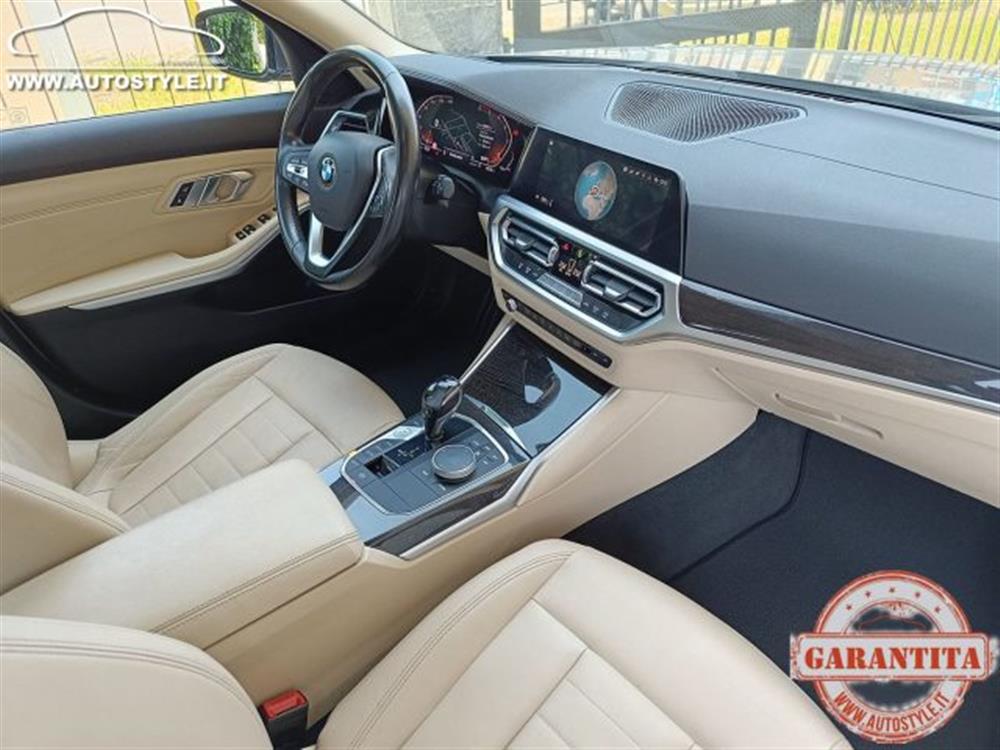 320 320 d Touring LUXURY STE